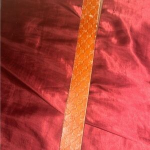 Elegant Red and Orange Patterned Belt